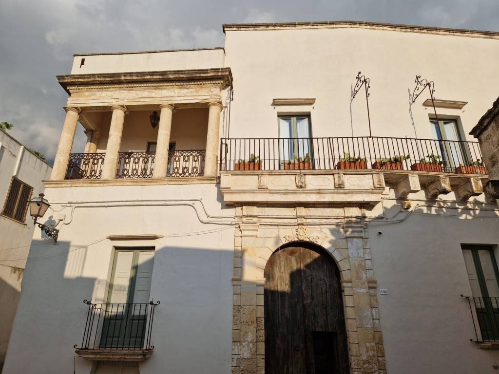 intera palazzina in vendita a Matino