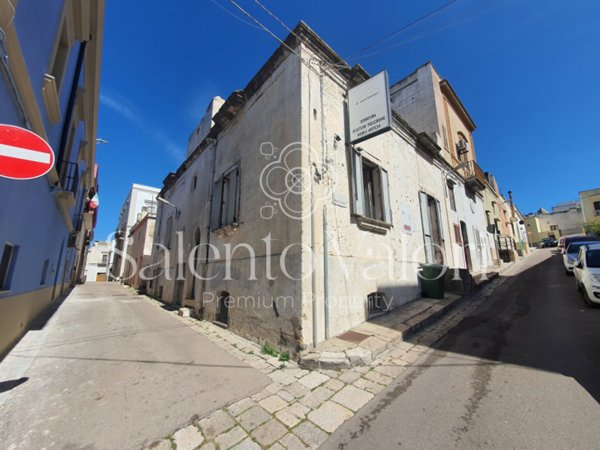 casa indipendente in vendita a Matino