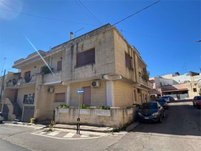 casa indipendente in vendita a Matino