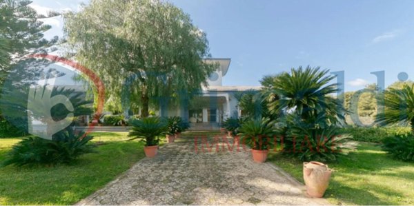 casa indipendente in vendita a Matino