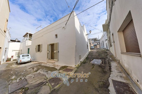 casa indipendente in vendita a Matino