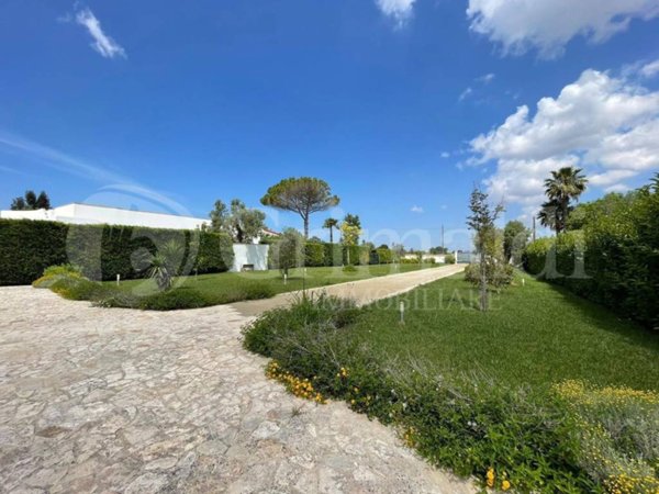 casa indipendente in vendita a Matino