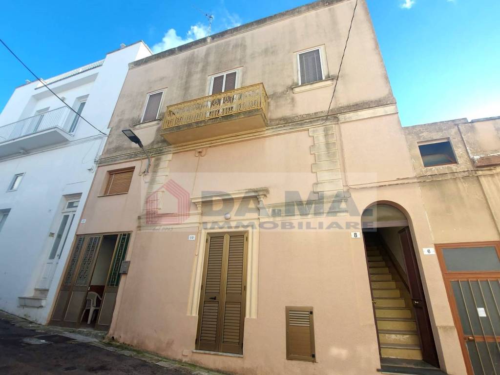 casa indipendente in vendita a Matino