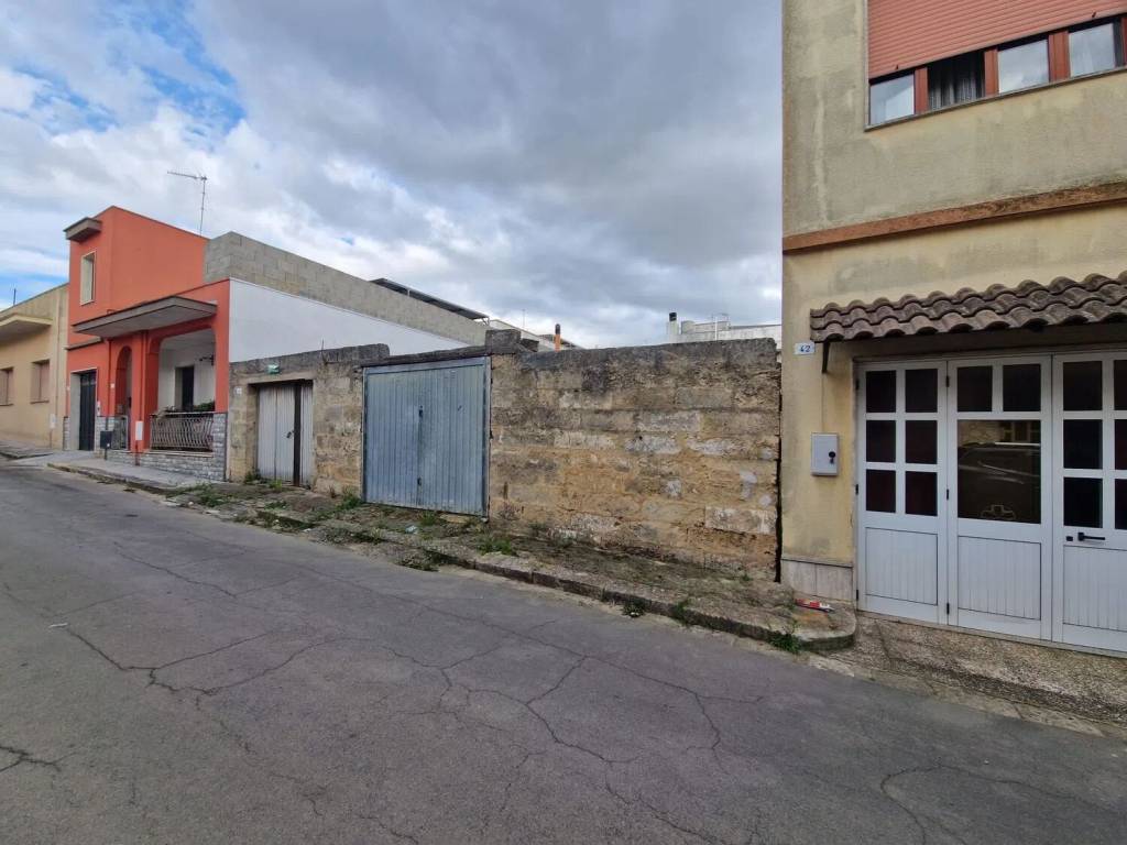terreno agricolo in vendita a Matino in zona Bosco