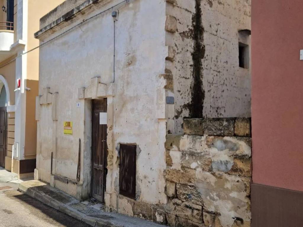 casa indipendente in vendita a Matino