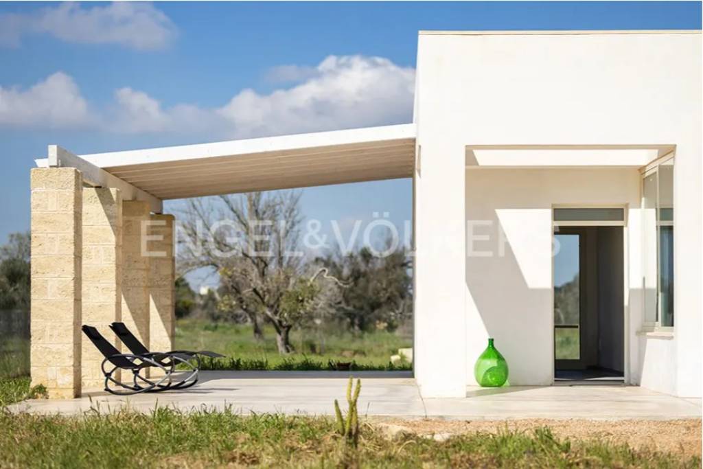 casa indipendente in vendita a Matino
