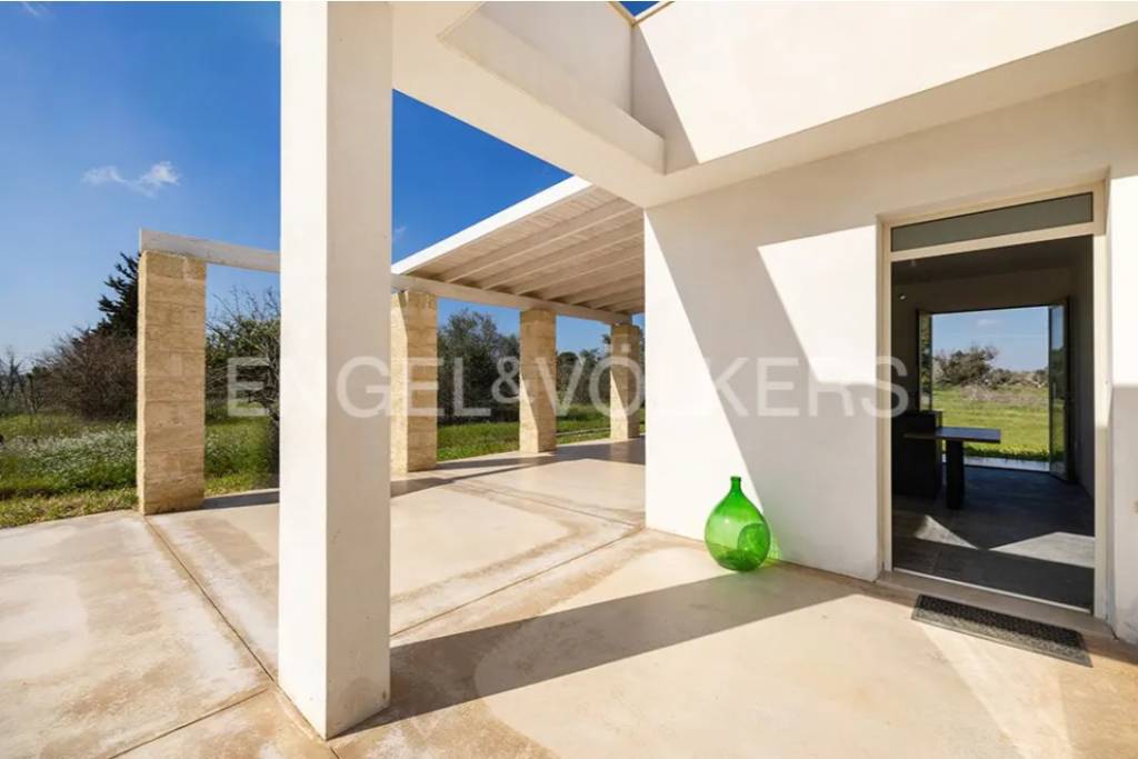 casa indipendente in vendita a Matino