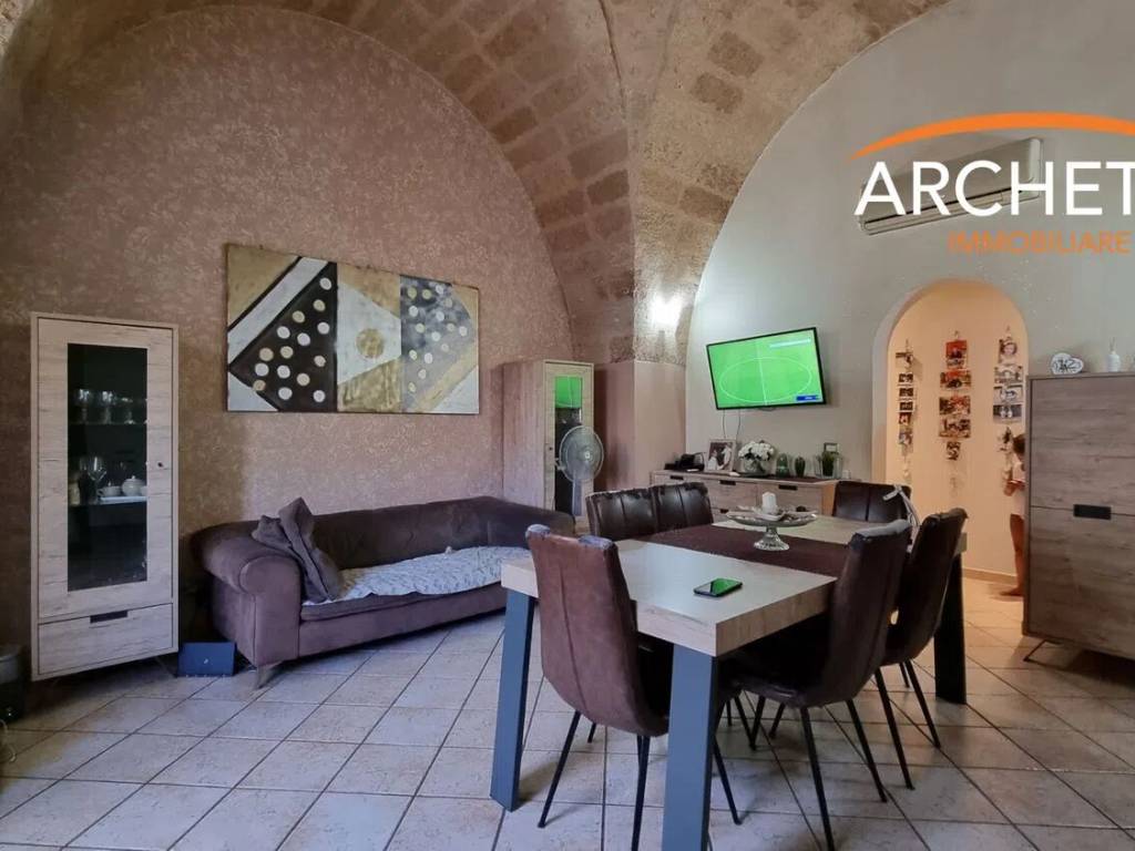 casa indipendente in vendita a Matino