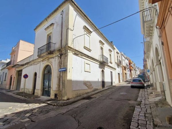 casa indipendente in vendita a Matino