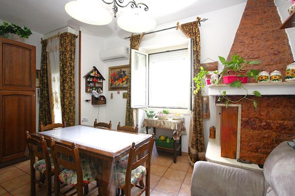casa indipendente in vendita a Matino
