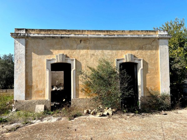 casa indipendente in vendita a Matino