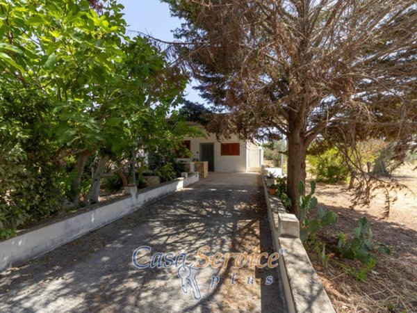 casa indipendente in vendita a Matino