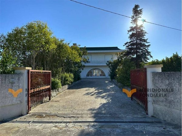 casa indipendente in vendita a Matino