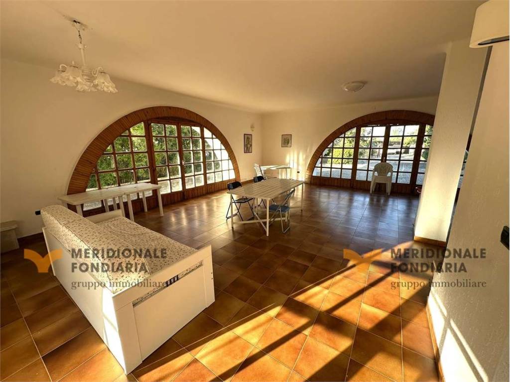 casa indipendente in vendita a Matino
