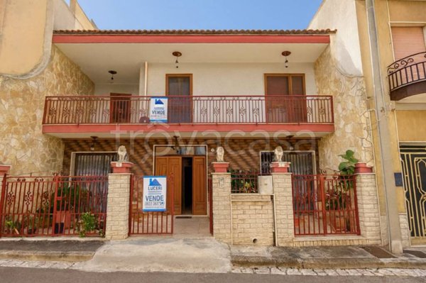 casa indipendente in vendita a Matino