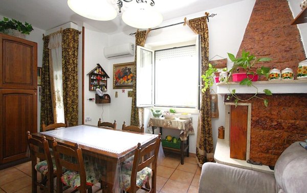 casa indipendente in vendita a Matino