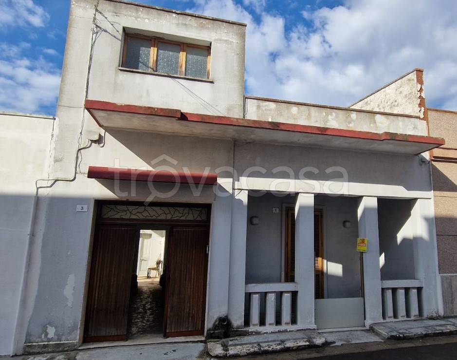casa indipendente in vendita a Matino