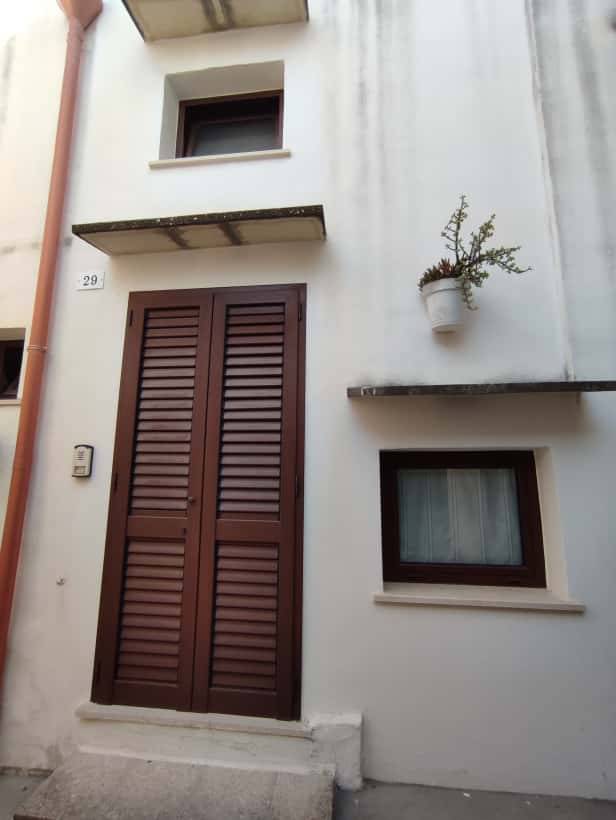 casa indipendente in vendita a Matino