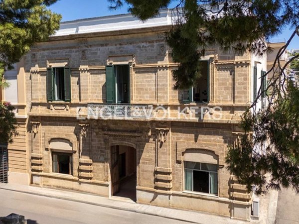 casa indipendente in vendita a Matino