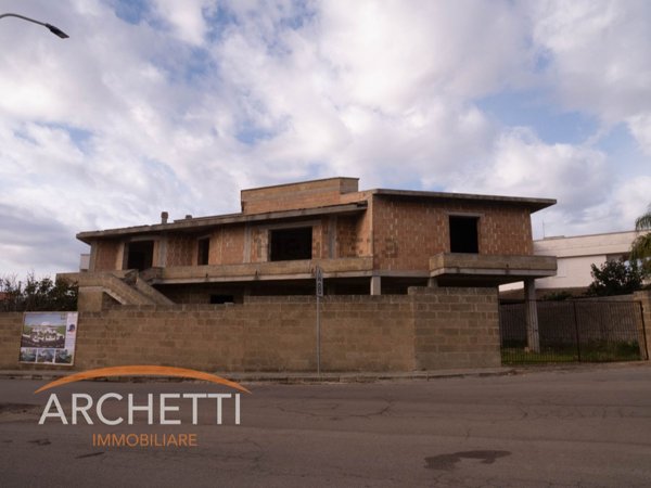 pentavano in vendita a Matino