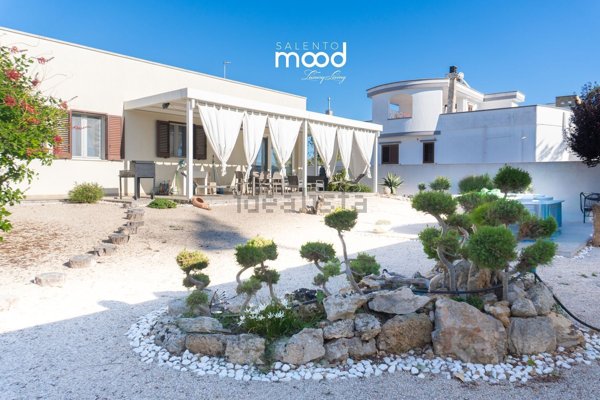 casa indipendente in vendita a Matino