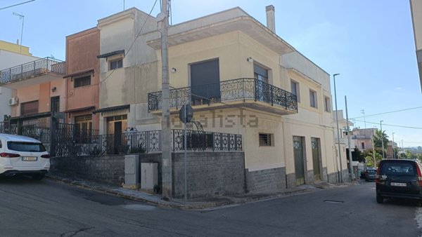 casa indipendente in vendita a Matino