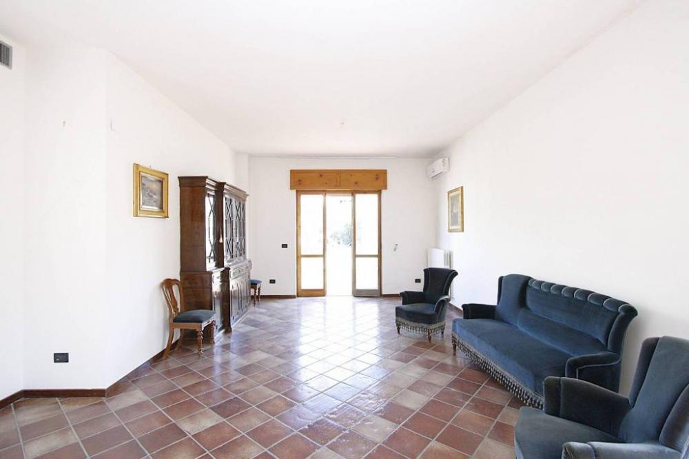 appartamento in vendita a Matino