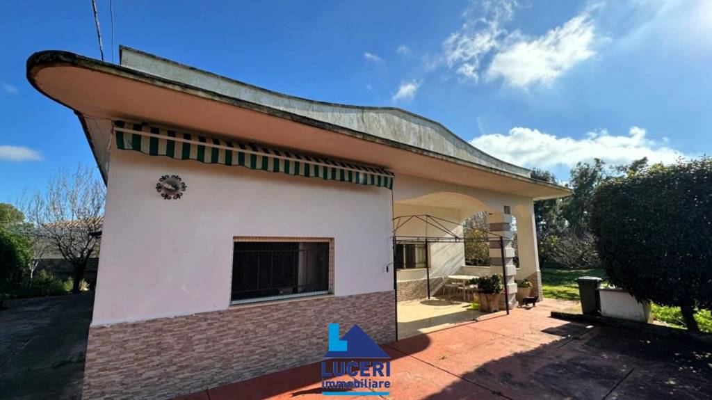 casa indipendente in vendita a Matino