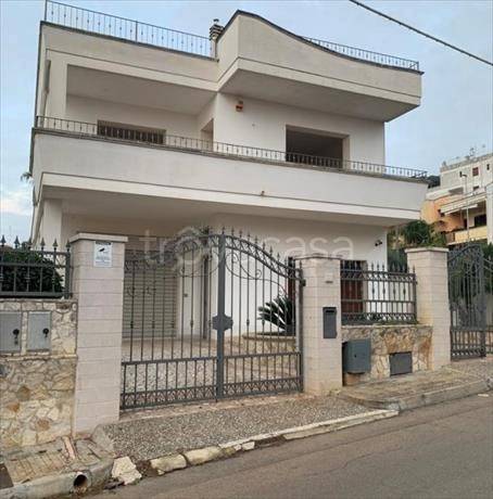 casa indipendente in vendita a Matino