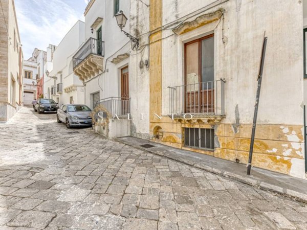 intera palazzina in vendita a Matino