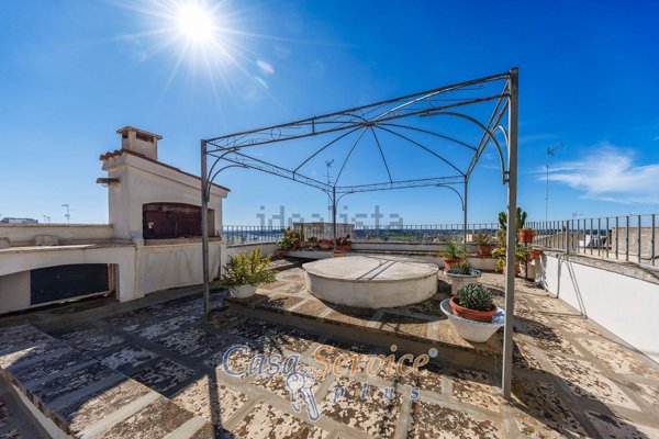 pentavano in vendita a Matino