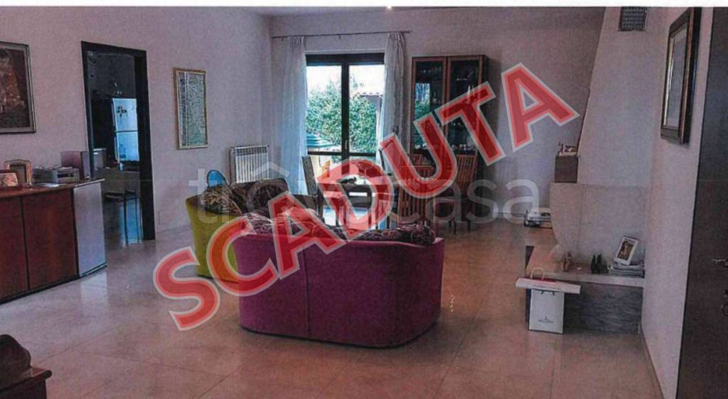 casa indipendente in vendita a Matino in zona Bosco