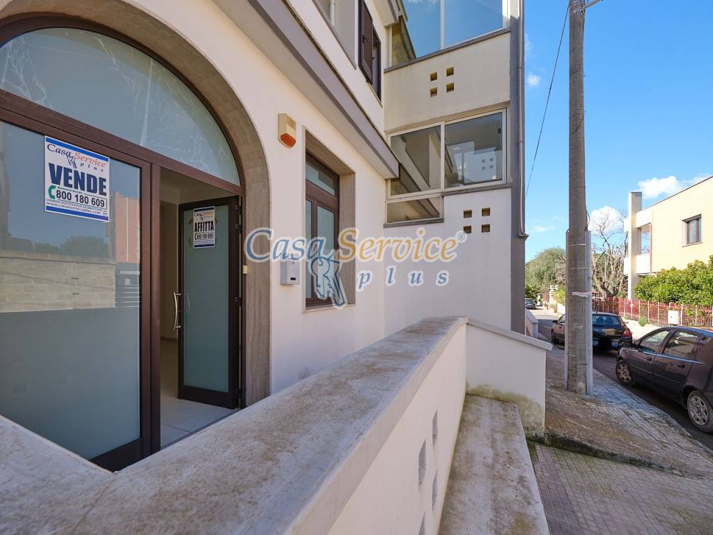 ufficio in vendita a Matino