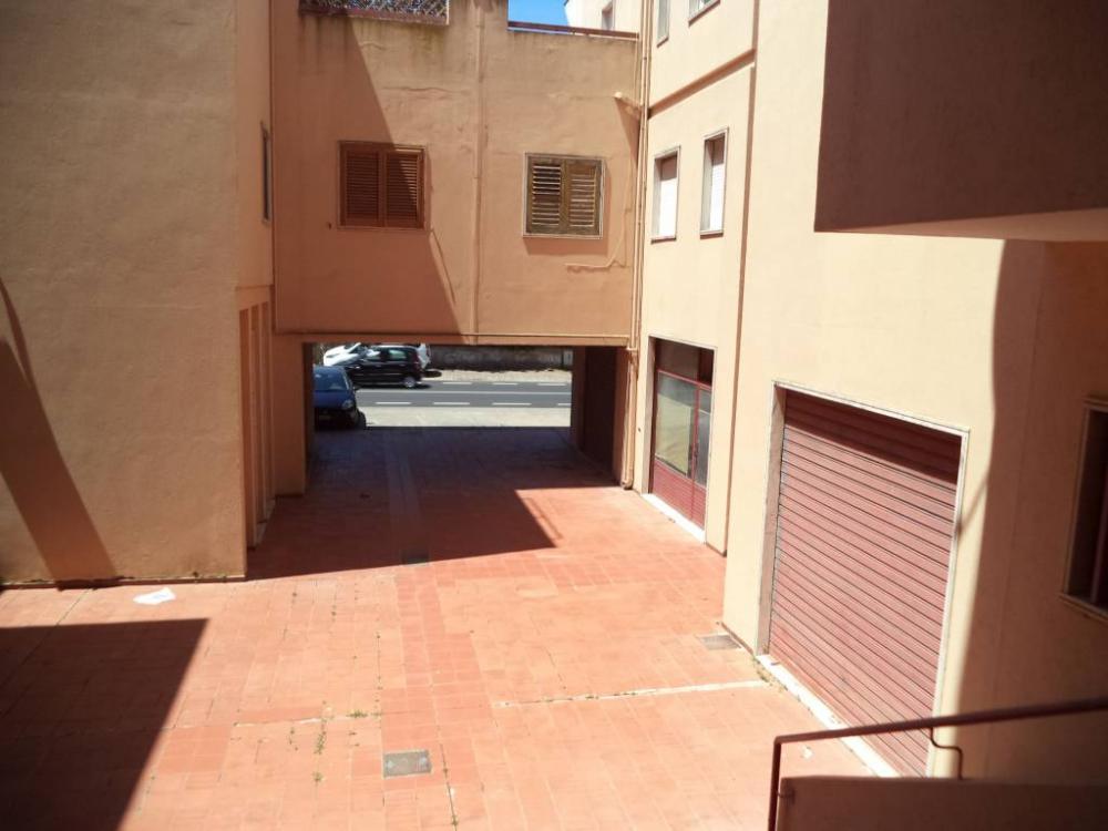 negozio in vendita a Matino