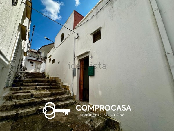 appartamento in vendita a Matino in zona Bosco