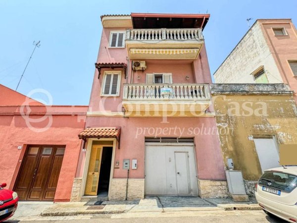 casa indipendente in vendita a Matino