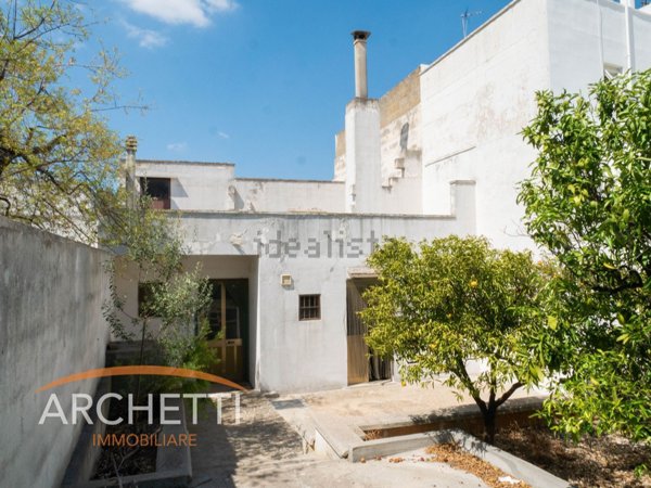 casa indipendente in vendita a Matino