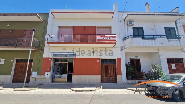 casa indipendente in vendita a Matino