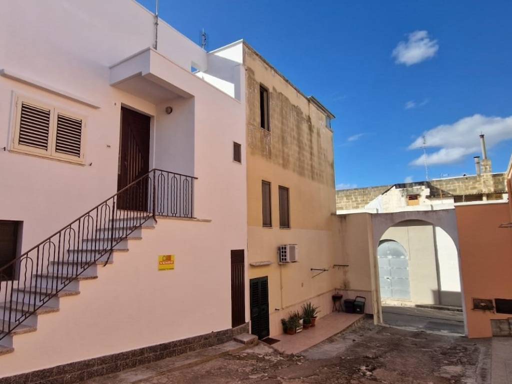 appartamento in vendita a Matino