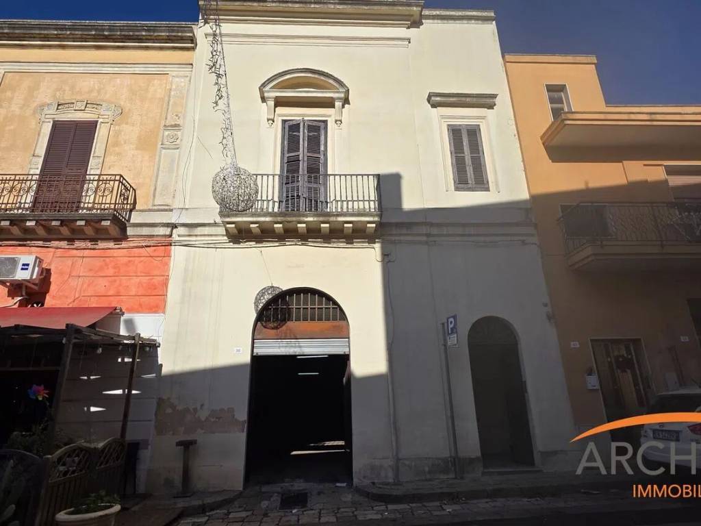 casa indipendente in vendita a Matino