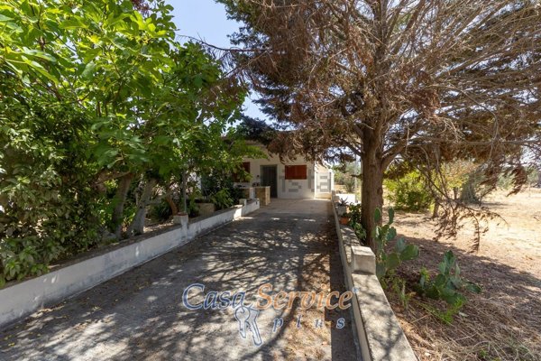 casa indipendente in vendita a Matino