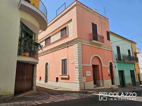 casa indipendente in vendita a Matino