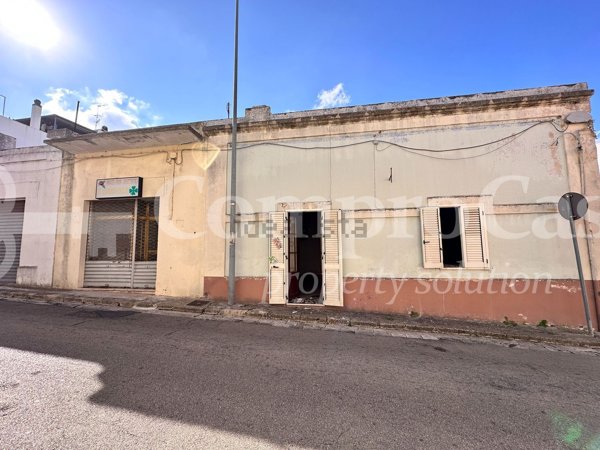 casa indipendente in vendita a Matino