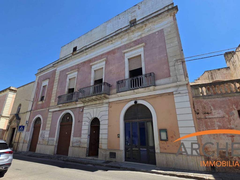 casa indipendente in vendita a Matino