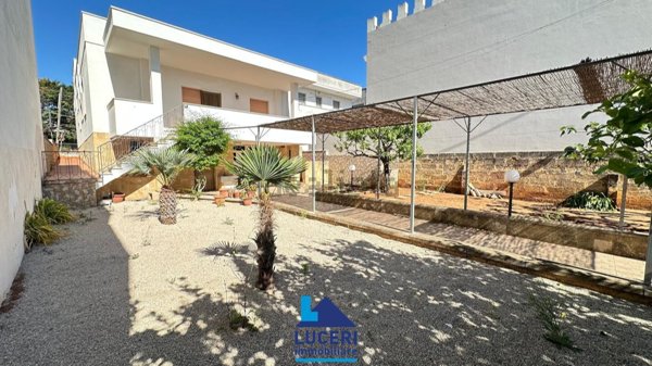 casa indipendente in vendita a Matino