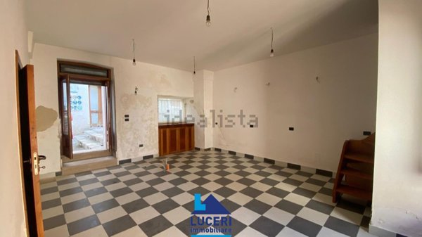 appartamento in vendita a Matino in zona Bosco