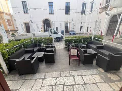 negozio in vendita a Matino in zona Bosco