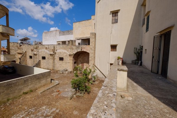 casa indipendente in vendita a Matino in zona Bosco