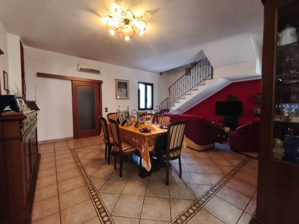 casa indipendente in vendita a Matino in zona Bosco