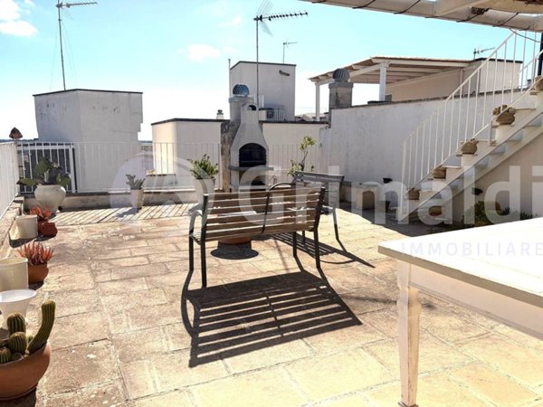 casa indipendente in vendita a Matino in zona Bosco
